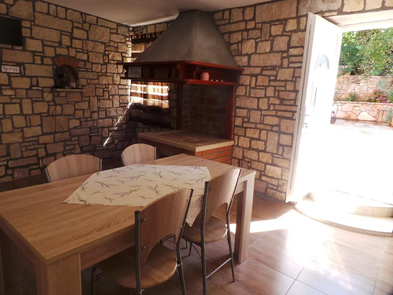 Holiday Homes In Rovinj/Istrien 11675  Ρόβινι